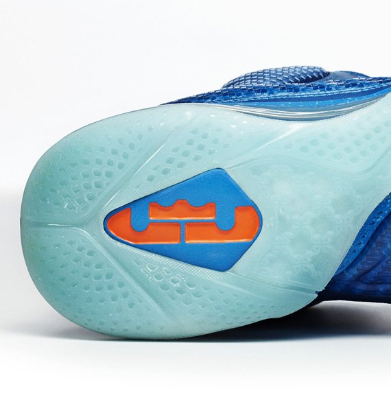 Nike Lebron 9 China Detailed Images 05