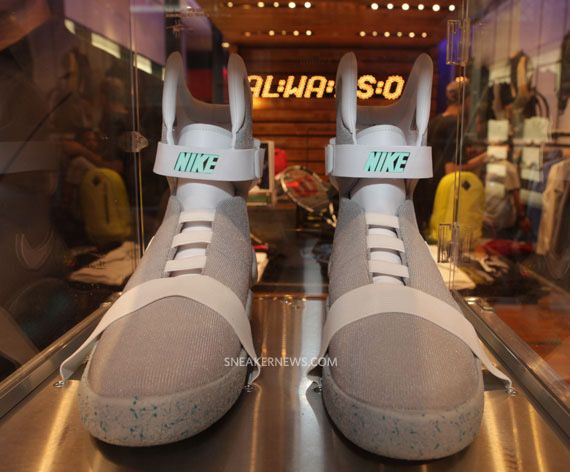 Nike Mag 2011 21 Mercer 03