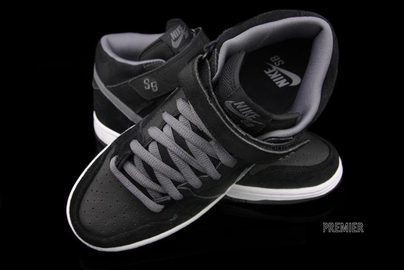 Nike Sb Dunk Mid Griptape Available 6