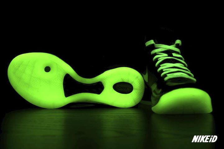 Nike Zoom Hyperdunk 2011 Id Glow In The Dark 3