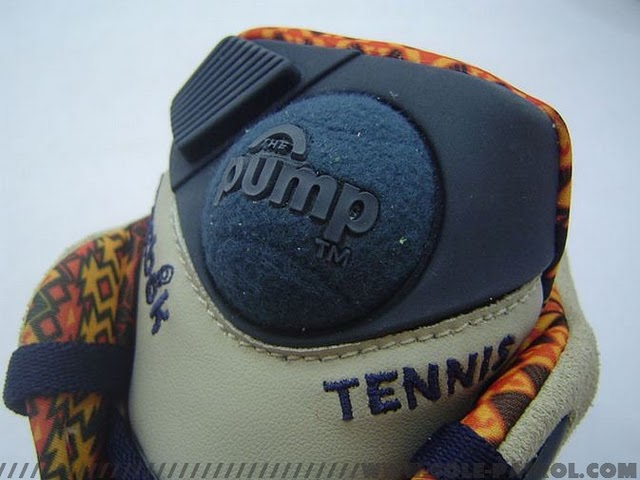 Reebok Court Victory Pump Tomahawk 1