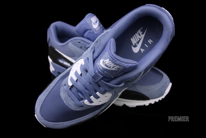 10 24 11airmax90blueinsole