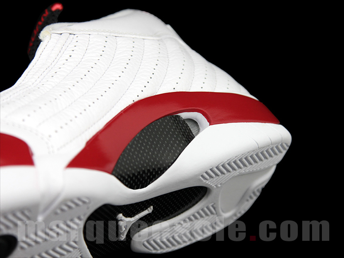 Aj Xiv Whtred M 9m
