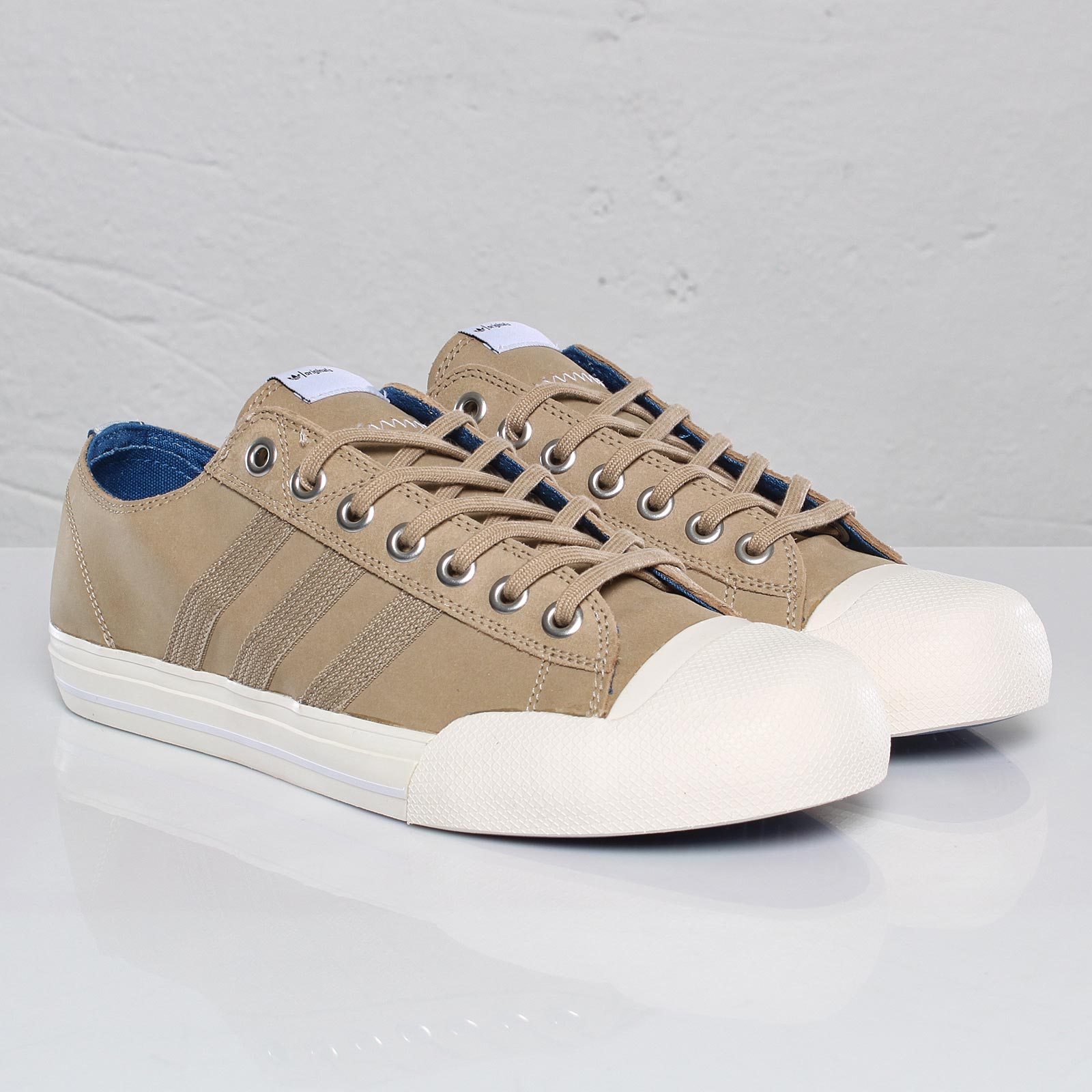 Adidas Originals Ao Toss Lo Clear Sand Chalk 2