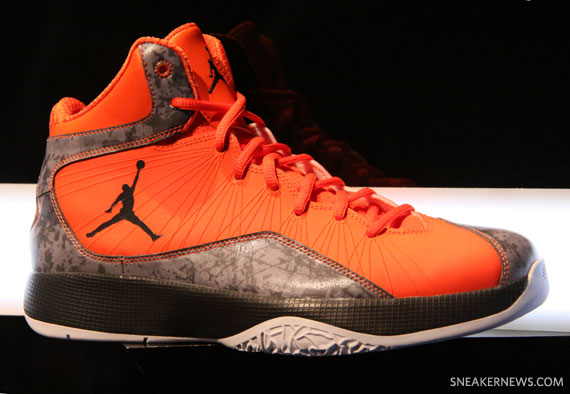 Jordan Brand Holiday 2011 Flight Forum Melo Fly Through 19