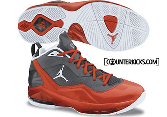 Jordan Melo M8 Anthracite Team Orange White 01