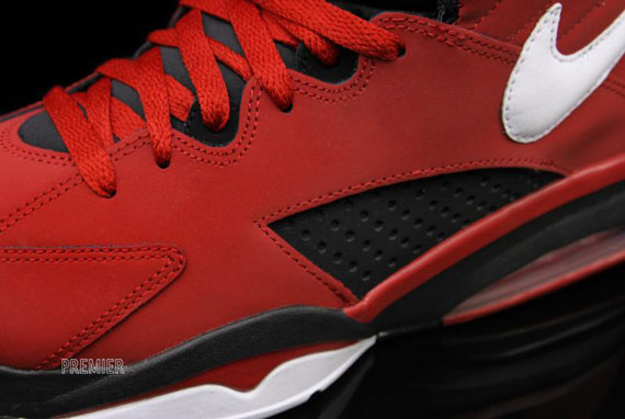 Nike Flight Maestro Plus - Varsity Red