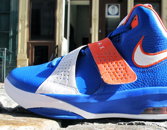Nike Air Max Sweep Thru QS - Amare Stoudemire 'Knicks'