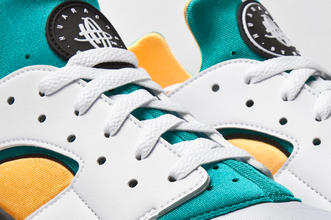 Nike Huarache Free 2012 Sneaker Freaker Cover 3