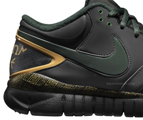 Nike Trainer 1.3 Mid Shield Michigan State 03