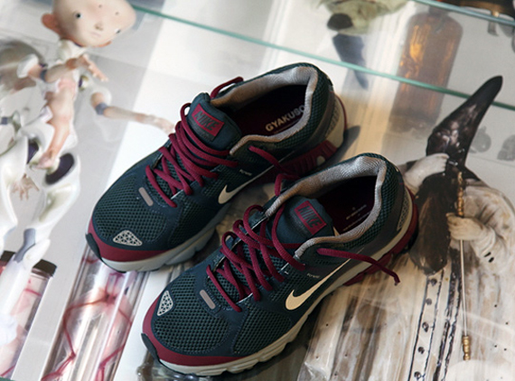 UNDERCOVER x Nike Zoom Structure+ 15 ‘Gyakusou’