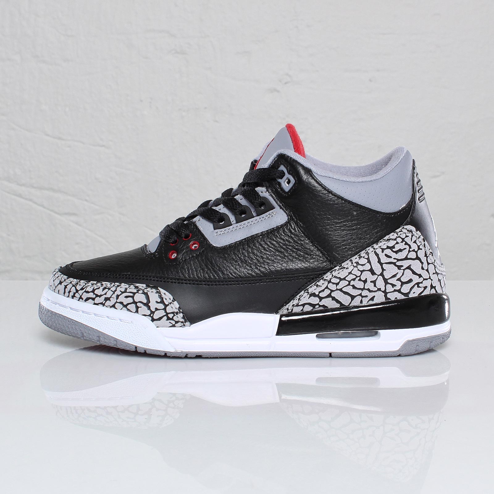Air Jordan Iii Retro Gs Black Cement 2
