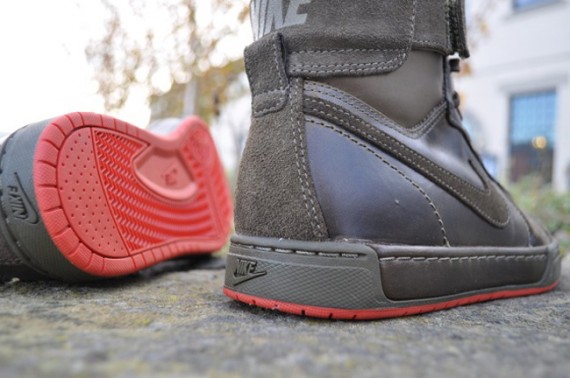 Nike Air Flytop – Iguana – Red