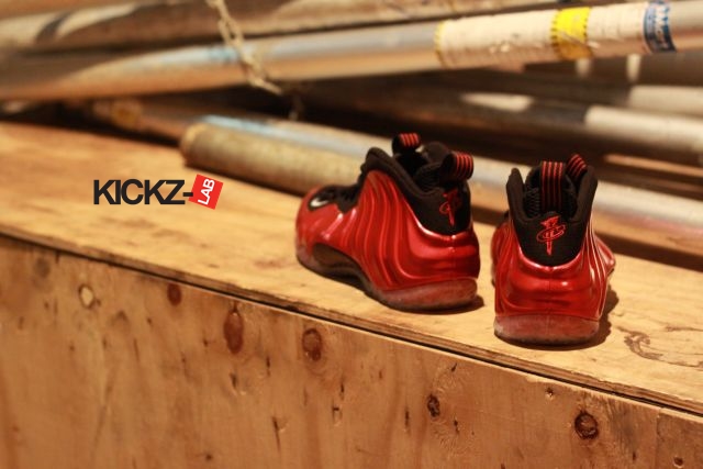 Nike Air Foamposite One Varsity Red 8