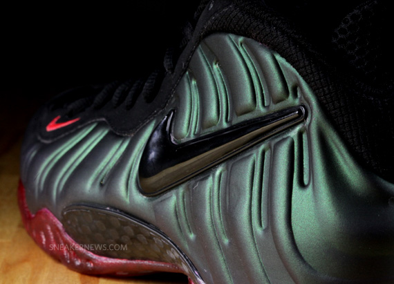 Nike Air Foamposite Pro 'Gucci' Customs by Jason Negron