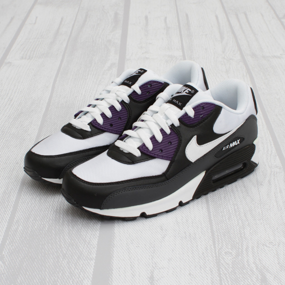 Nike Air Max 90 Black White Anthracite Purple 1