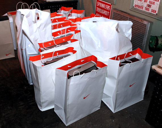 Nike Doernbecher Freestyle 2011 Midnight Release Recap 37
