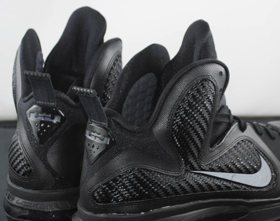 Nike LeBron 9 'Blackout' - Release Reminder