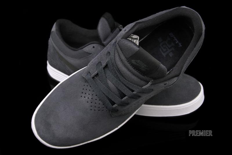 Nike Sb December 2011 12