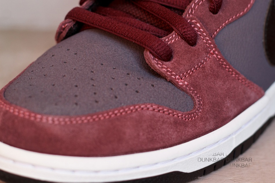 Nike Sb Dunk High Deep Burgundy Purple White Black 4