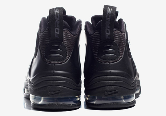 Nike Total Air Foamposite Max Blackout 4