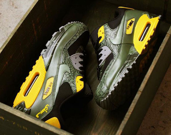 SBTG x Nike Air Max 90 'Unknown Pleasures' Customs