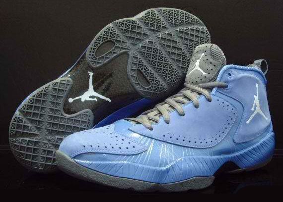 Air Jordan 2012 University Blue 11