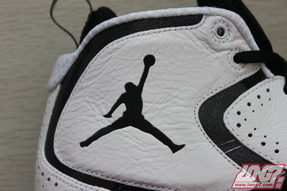 Air Jordan 2012 White Black 3