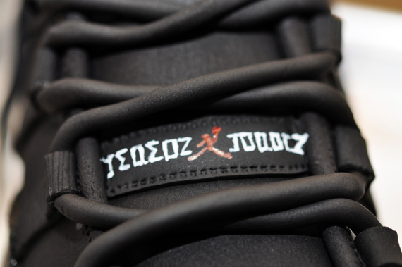 Air Jordan XI 'Bred' Sneaker Cake