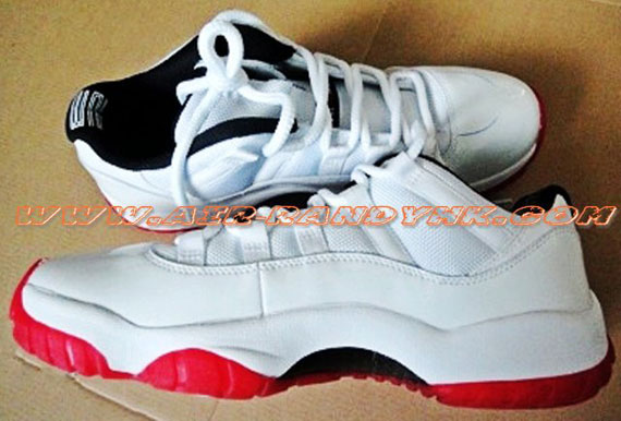 Air Jordan XI Low - White - Black - Varsity Red
