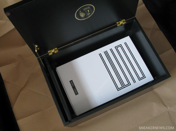 Jordan Brand Air Jordan Xi Special Edition Holiday 2011 Pack 8