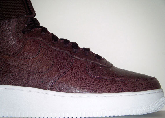 Nike Air Force 1 High Supreme ‘Red Mahogany’