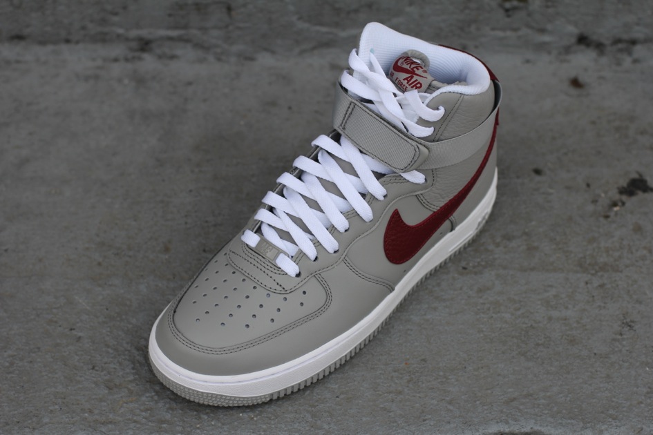 Nike Air Force 1 High Mediumgrey Teamred 02