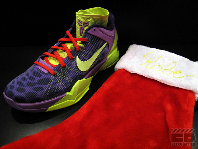 Nike Basketball Christmas 2011 Quickstrikes Zoom Kobe Vii Christmas 4