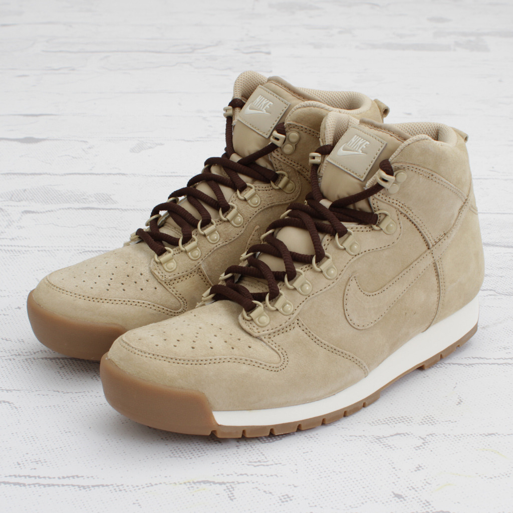 Nike Lava Dunk High Grain Black Gum 04