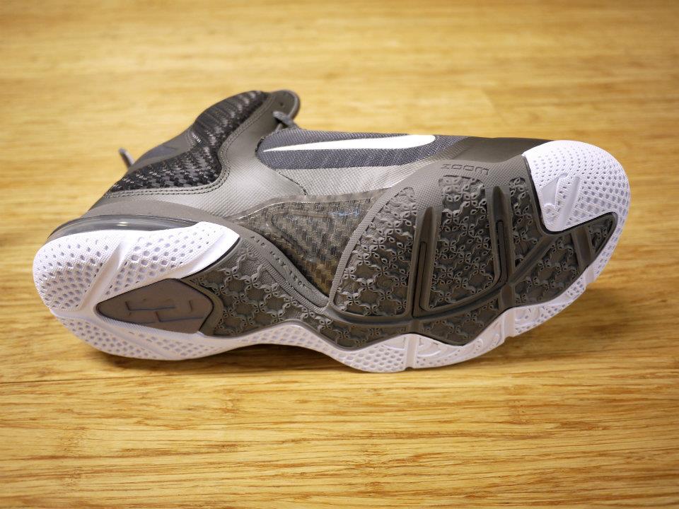 Nike Lebron 9 Cool Grey New Images 04