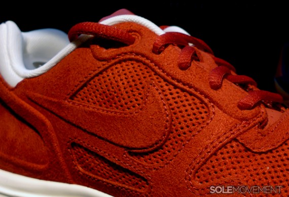 Nike Lunar Flow – Holiday 2011