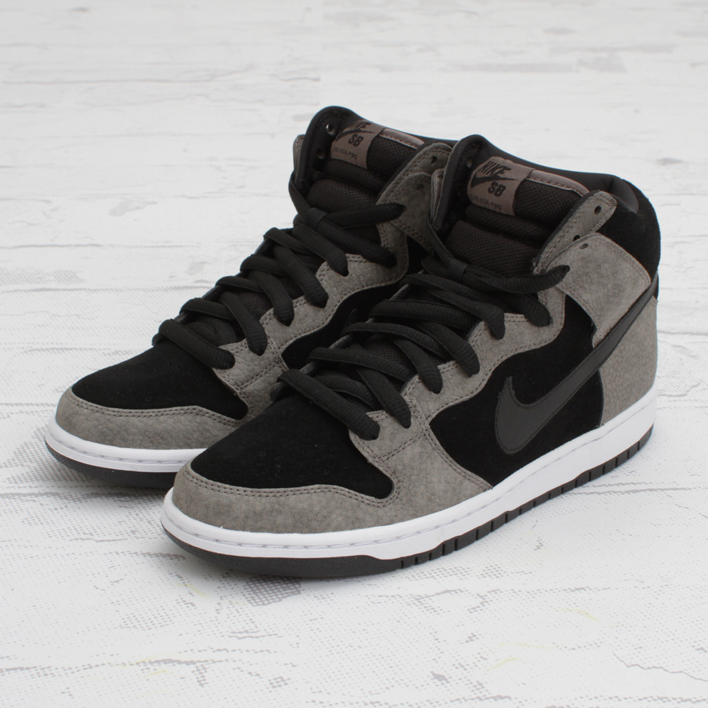 Nike Sb Dunk High Clay Black White 03