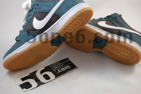 Nike SB Dunk Low - 'Futura 2' Sample