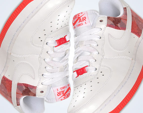 Nike Wmns Air Force 1 Low White Siren Red 3