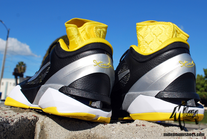 Nike Zoom Kobe 7 Supreme Black White Del Sol Stealth 3