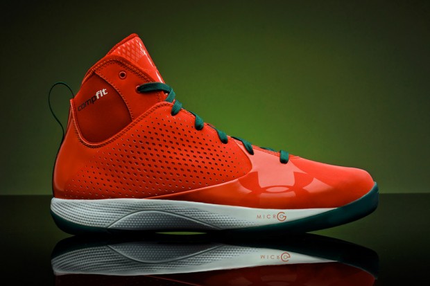 Under Armour 2011 Christmas Pe Collection Micro G Juke Greivis Vasque