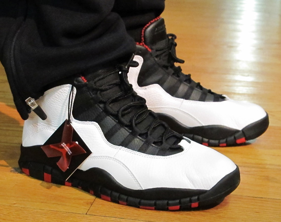 Air Jordan X Chicago Moes 1