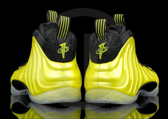 Nike Air Foamposite One - Electrolime - Black | Detailed Photos