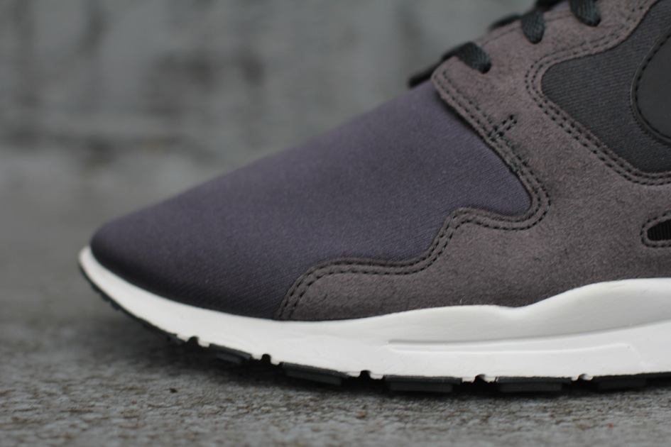 Nike Air Flow Anthracite Black Summit White 5
