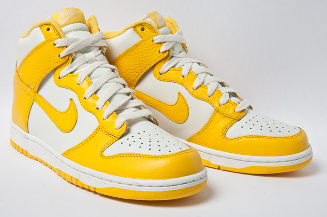 Nike Dunk High - White - Varsity Maize