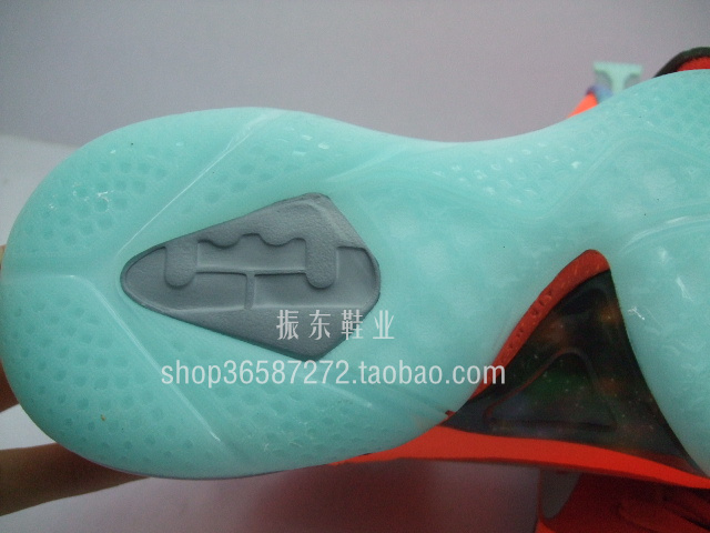 Nike Lebron 9 Galaxy All Star New Images 27