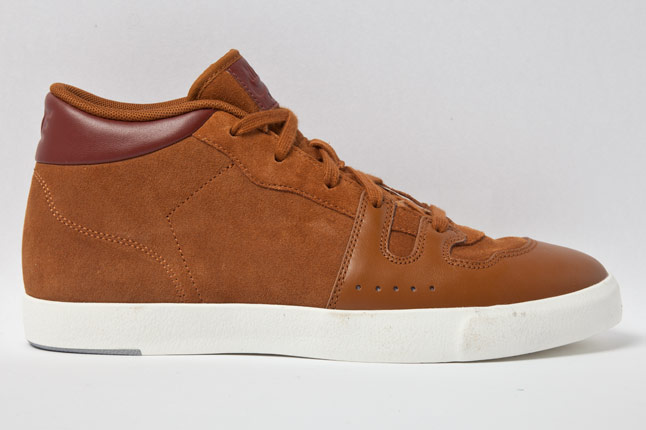 Nike Manor Hazelnut 2