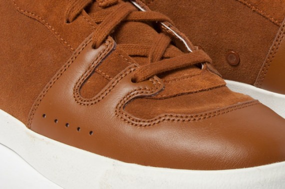 Nike Manor 'Hazelnut'