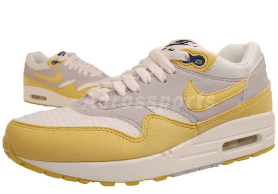 Nike Wmns Air Max 1 Sail Celery Neutral Grey Loyal Blue 4